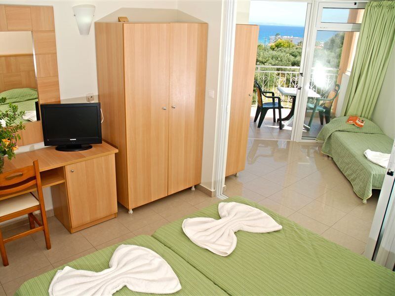Admiral De Luxe Hotel Argassi Bagian luar foto